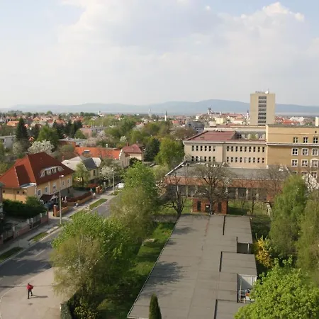 Auberge de jeunesse Pannon Egyetem - Kozponti Kollegium