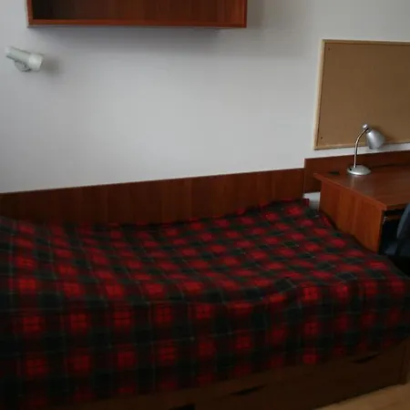 Auberge de jeunesse Pannon Egyetem - Kozponti Kollegium *