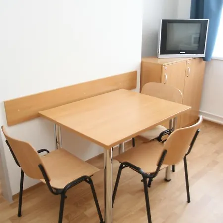 Auberge de jeunesse Pannon Egyetem - Kozponti Kollegium *